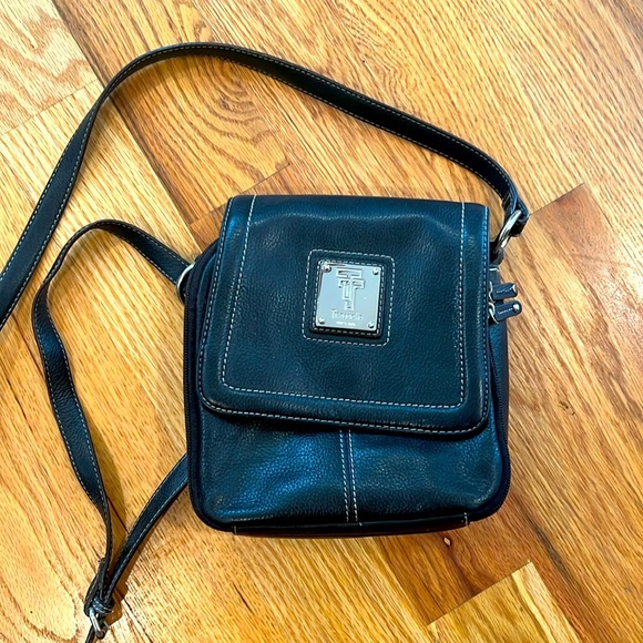 Tignanello Handbags - Tignanello cross body purse black leather